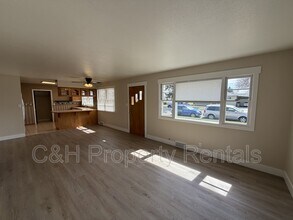 1837 Wyoming Ave in Billings, MT - Building Photo - Building Photo