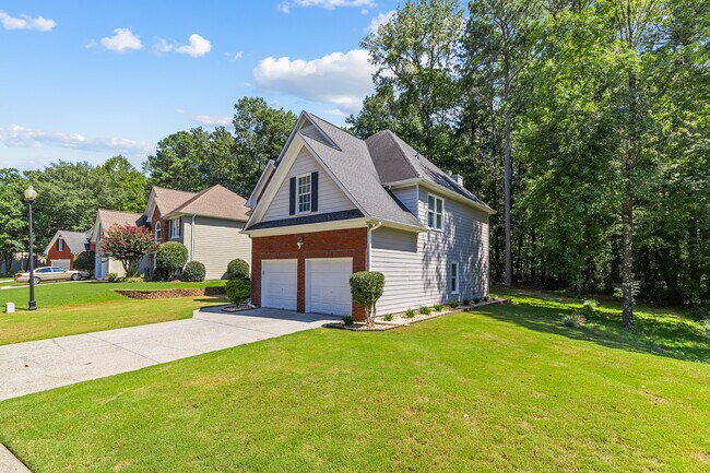 1940 Bentbrooke Trail in Lawrenceville, GA - Building Photo - Building Photo