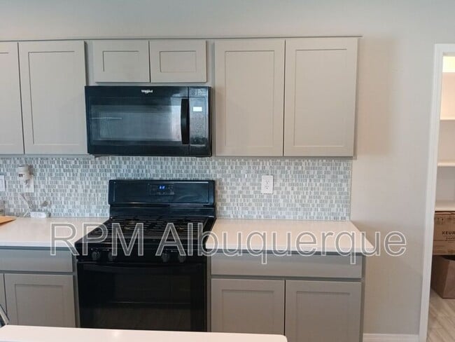 10753 Aspiration Ln SW in Albuquerque, NM - Building Photo - Building Photo