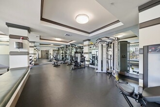 2421 NE 65th St in Fort Lauderdale, FL - Building Photo - Building Photo