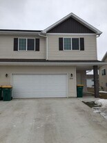 1314 4th St NW in West Fargo, ND - Building Photo
