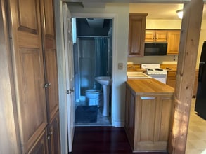 1004 School St in Farmville, VA - Building Photo - Building Photo