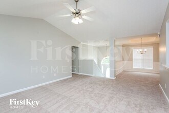 833 Brandon Dr in Winder, GA - Building Photo - Building Photo