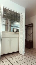 170 Ocean Ln Dr in Key Biscayne, FL - Building Photo - Building Photo