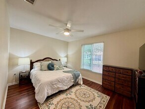 103 Whispering Wind Dr in Georgetown, TX - Building Photo - Building Photo