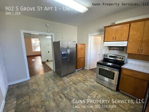 902 S Grove St-Unit -Unit 1 in Eustis, FL - Building Photo - Building Photo