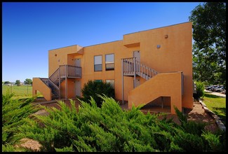 Gallinas Valley in Las Vegas, NM - Foto de edificio - Building Photo