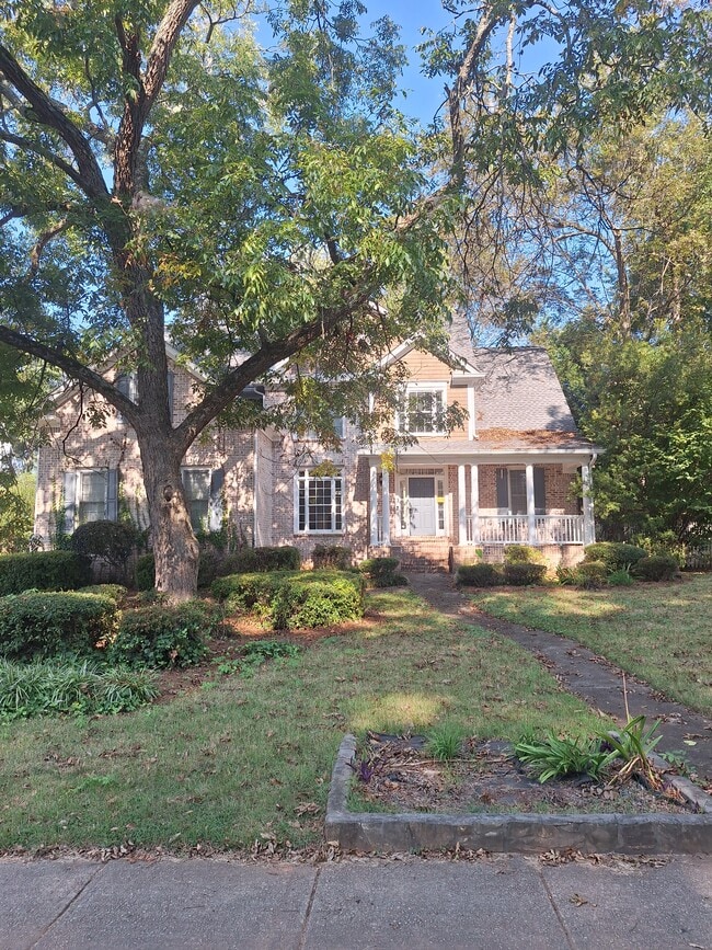 property at 1736 Brockett Rd