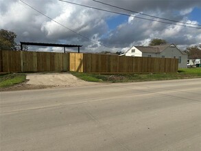 12922 Ellen Ln in Houston, TX - Building Photo - Building Photo