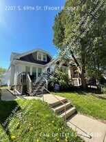 2207 S 69th St in West Allis, WI - Building Photo