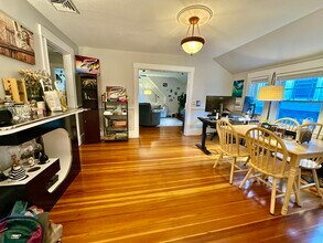 11 Spring Park Ave, Unit 3 in Boston, MA - Foto de edificio - Building Photo