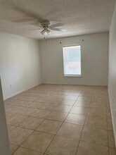 50989 US-27 in Davenport, FL - Building Photo - Building Photo