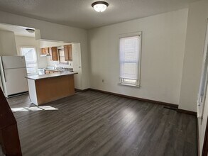 213 4th St NE in Watertown, SD - Building Photo - Building Photo