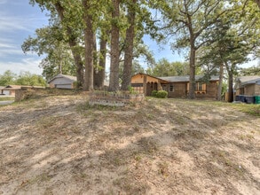 604 Greenvale Rd in Oklahoma City, OK - Building Photo - Building Photo