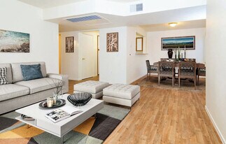 Vista Linda in Santa Fe, NM - Building Photo