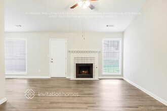 7032 N Shore Dr in Lithonia, GA - Building Photo - Building Photo