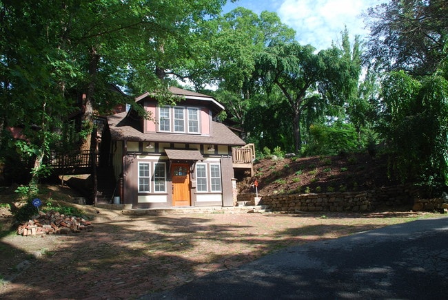 property at 10 Sunset Terrace