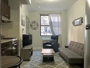 556 W 161st St, Unit 1 in New York, NY - Building Photo - Building Photo