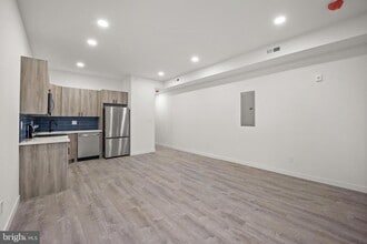 3623 N 21st St in Philadelphia, PA - Building Photo - Building Photo