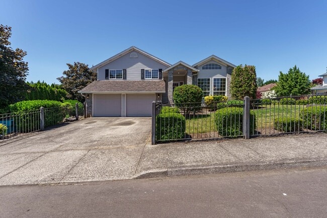 property at 9618 NE 36th Pl