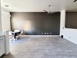 3143 Minturn Way in Rancho Cordova, CA - Foto de edificio - Building Photo