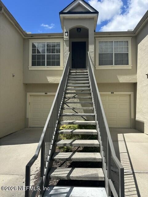 property at 13700 Richmond Park Dr N