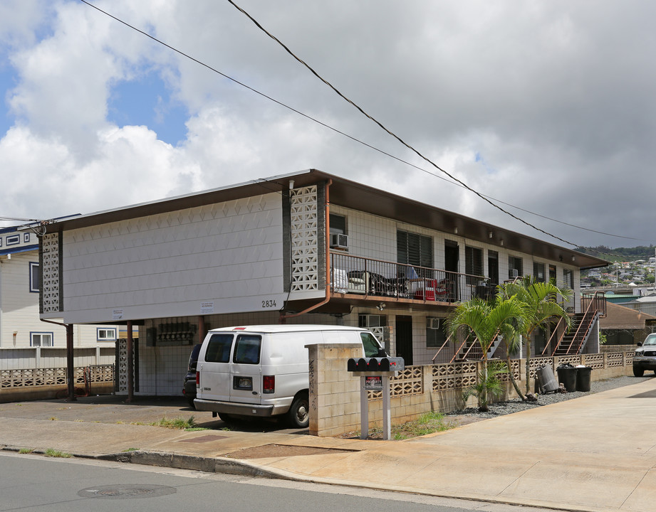 2834 Kaimuki Ave in Honolulu, HI - Building Photo