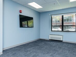 Walsh Park in Chicago, IL - Foto de edificio - Building Photo