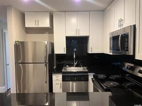 739 Chestnut St in Cedarhurst, NY - Building Photo - Building Photo
