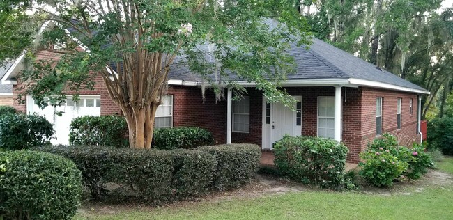 1510 Applewood Way in Tallahassee, FL - Building Photo - Building Photo