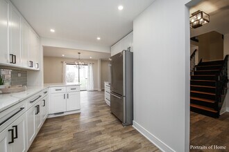 1623 Southampton Ct in Wheaton, IL - Foto de edificio - Building Photo