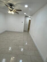 7561 Guthrie St in San Bernardino, CA - Foto de edificio - Building Photo