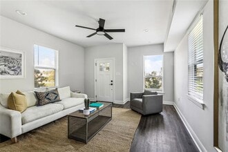 3015 Wall Blvd in New Orleans, LA - Building Photo - Building Photo