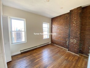 866 Huntington Ave, Unit 7 in Boston, MA - Building Photo - Building Photo