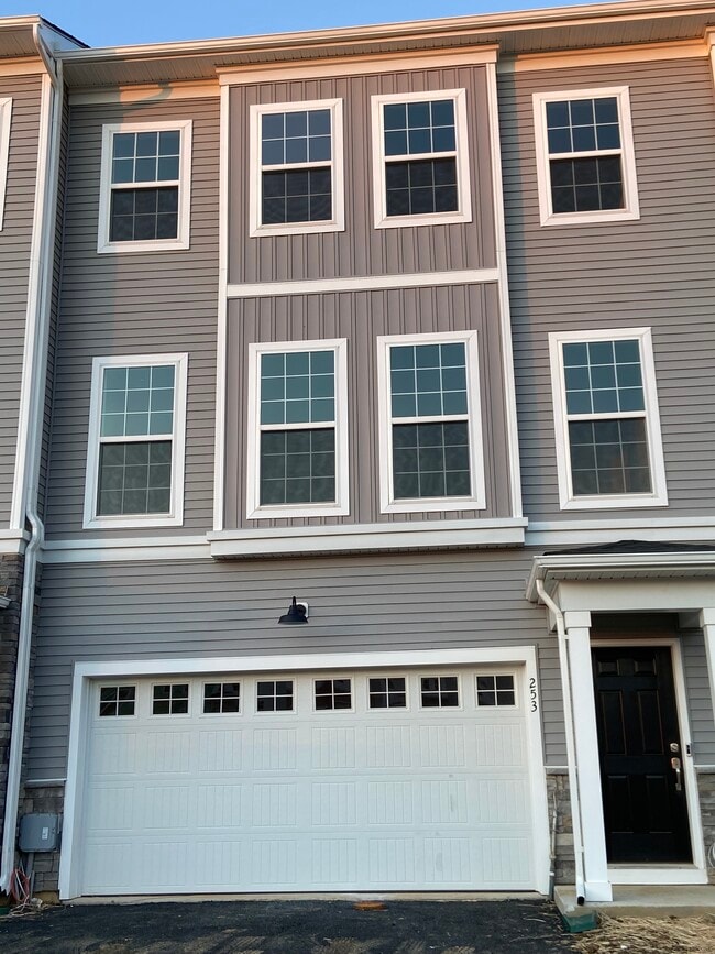 property at 253 Red Leaf Ln