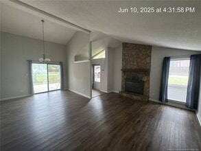 419 Loblolly Ct in Fayetteville, NC - Building Photo - Building Photo