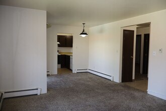 1625 W Elizabeth St in Fort Collins, CO - Building Photo - Building Photo