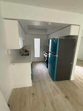 1480 E Sample Rd in Pompano Beach, FL - Building Photo - Building Photo