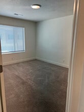 644 W Vermillion Wind Ln in Saint George, UT - Building Photo - Building Photo
