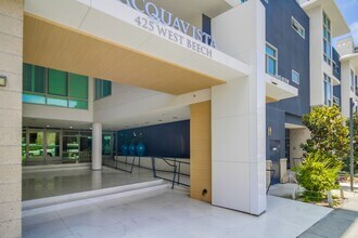 425 W Beech St in San Diego, CA - Building Photo - Building Photo