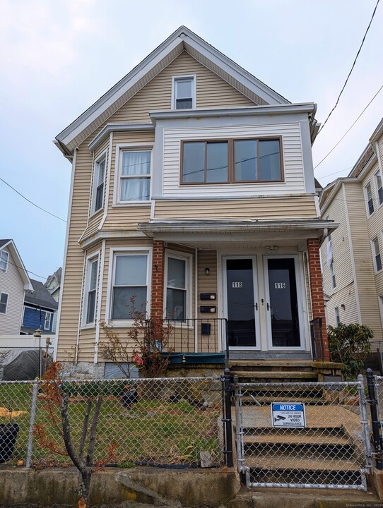 116 Stillman St in Bridgeport, CT - Building Photo