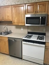 20 Havemeyer Ln in Greenwich, CT - Building Photo - Building Photo
