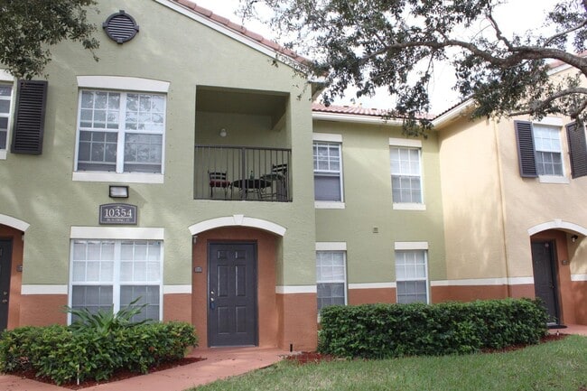 10354 Fox Trail Rd S, Unit 1504 in Royal Palm Beach, FL - Building Photo - Building Photo