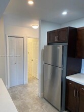 275 Sabur Ln in Opa Locka, FL - Building Photo - Building Photo