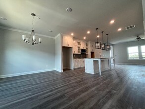 812 Mackay Crk in Woodstock, GA - Building Photo - Building Photo