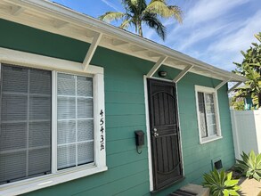 4543 1/2 Alumni Ave, Unit 4543 1/2 Alumni Ave in Los Angeles, CA - Building Photo - Building Photo