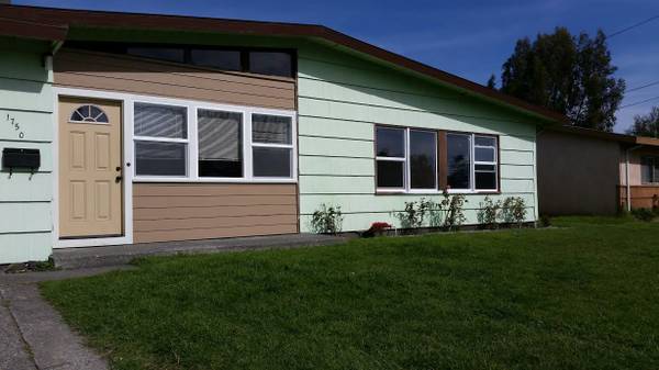 1750 Stewart Ave in Arcata, CA - Foto de edificio