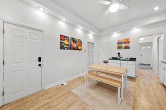 901 S Bishop St in Chicago, IL - Building Photo - Building Photo