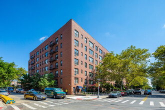 415 Beverly Rd in Brooklyn, NY - Building Photo - Building Photo