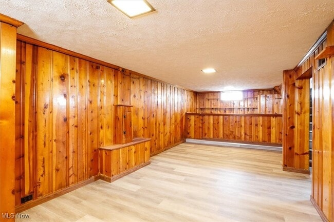 property at 19508 Fairway Ave